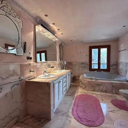 Casa Cabopino Homestay